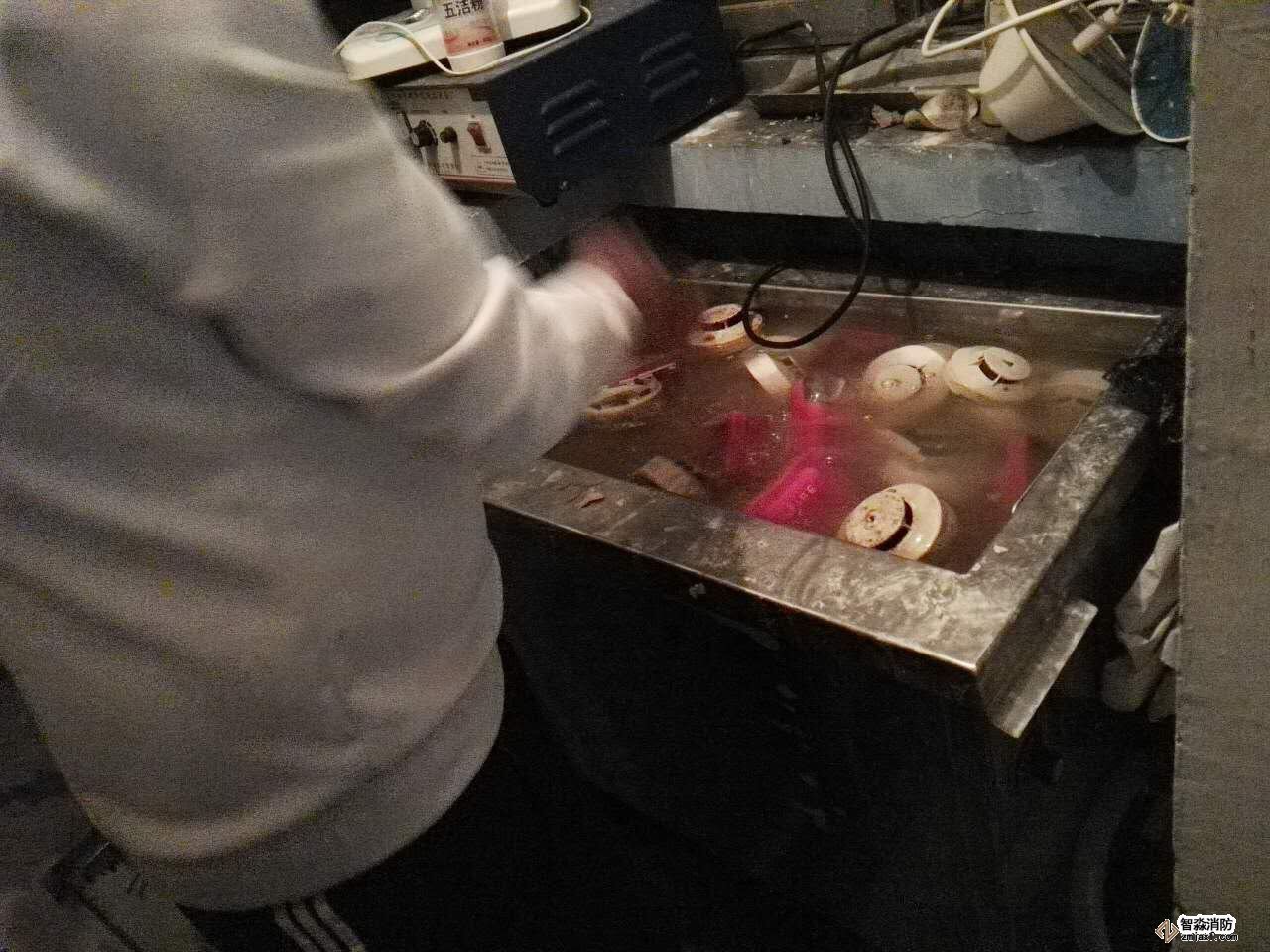 烟感探测器清洗